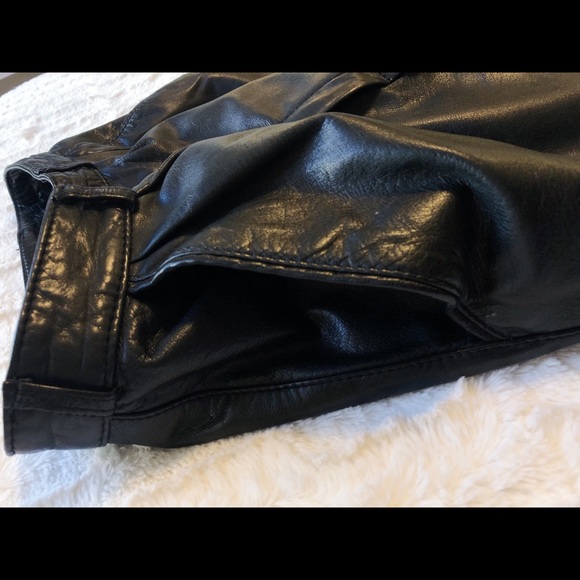 Classic black leather straight leg pants - Picture 6 of 7